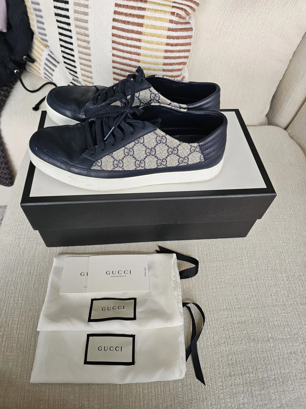 Gucci Men's Navy Leather & GG Canvas Low-Top Sneakers
